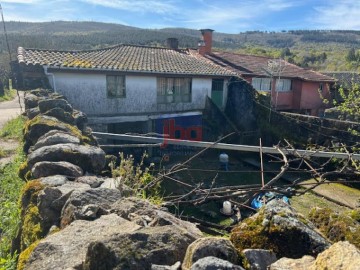 Quintas e casas rústicas 3 Quartos em Barxes (Santa María)