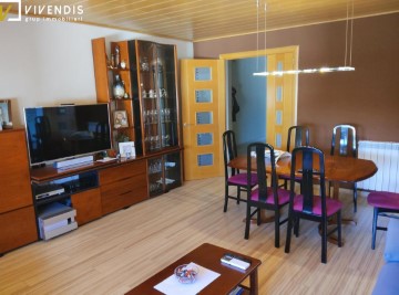 Apartment 5 Bedrooms in Alguaire