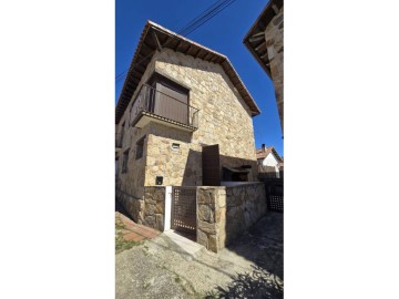 Casa o chalet 3 Habitaciones en Santillana y Presa del Villar