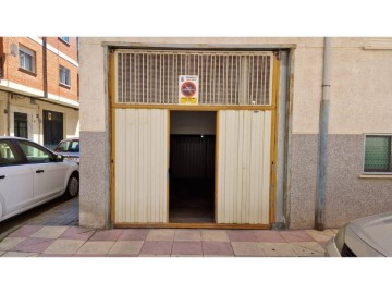 Garage in Polígono Industrial la Viña