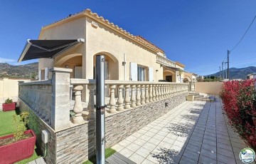 Casa o chalet 4 Habitaciones en Les Garrigues