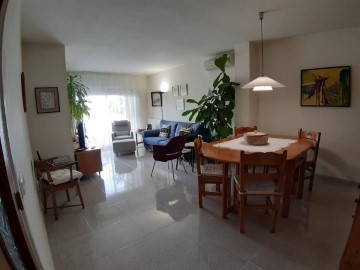 Penthouse 4 Bedrooms in Mas Masó - Hospital