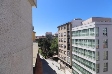 Piso 4 Habitaciones en Ourense Centro