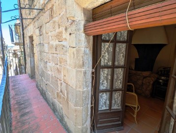 House 4 Bedrooms in Calaceite