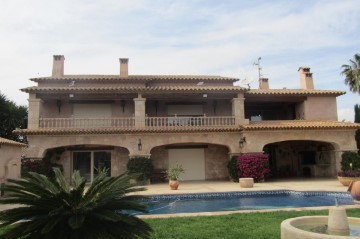 Casa o chalet 8 Habitaciones en La Hoya-Almendricos-Purias