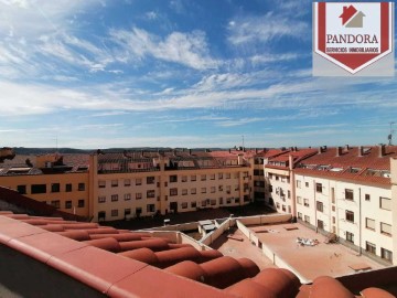 Dúplex 3 Habitaciones en Puerta de Cuartos - Avda. de Portugal