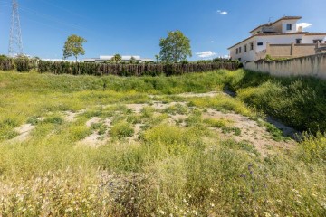 Terrenos en Residencial Triana - Barrio Alto