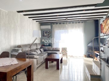 Casa o chalet 4 Habitaciones en Santa Coloma de Cervelló