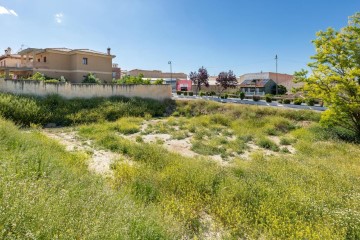 Terrenos en Residencial Triana - Barrio Alto