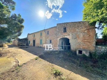 House 3 Bedrooms in Son Valls