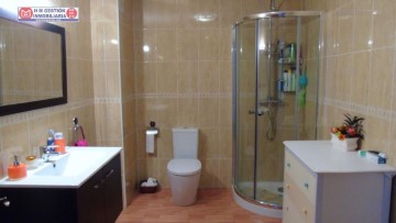 House 4 Bedrooms in Alcázar de San Juan