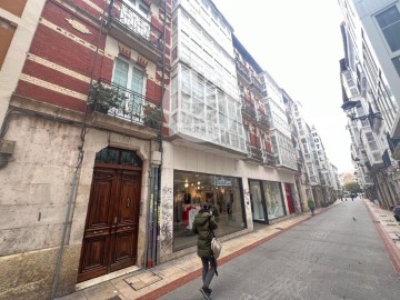 Piso 5 Habitaciones en Burgos Centro