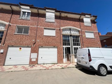 Casa o chalet 3 Habitaciones en Santovenia de Pisuerga