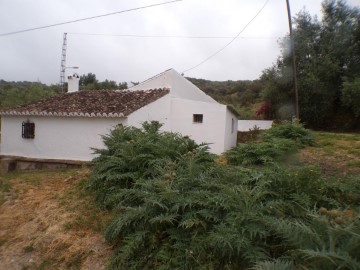 Country homes 4 Bedrooms in Río Almachar