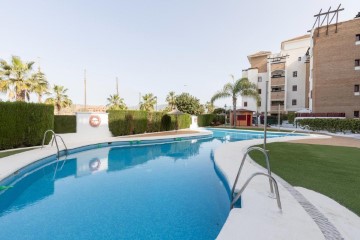 Ático 3 Habitaciones en Playa Granada