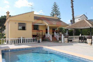 Maison 4 Chambres à El Paraiso-Los Almendros