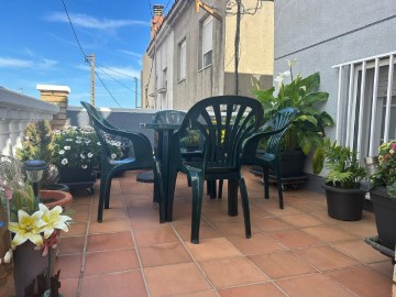 House 3 Bedrooms in Sant Vicenç dels Horts