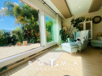 House 4 Bedrooms in Zona Universitaria