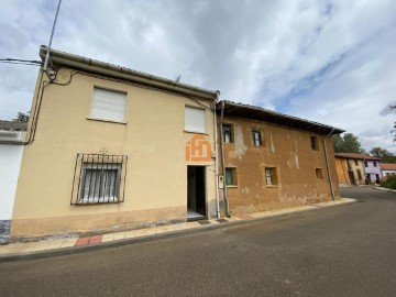 Casa o chalet 4 Habitaciones en Santovenia de la Valdoncina
