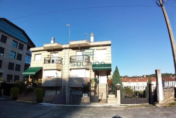 Casa o chalet 5 Habitaciones en A Valenza (San Bernabé)