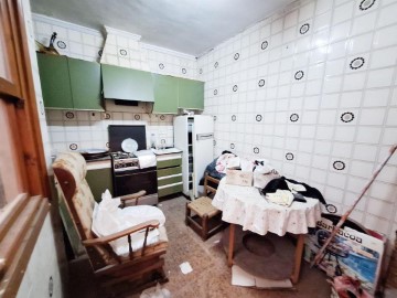 House 4 Bedrooms in Casco Urbano