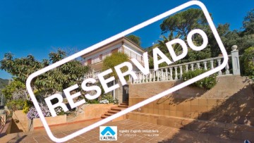 Casa o chalet 5 Habitaciones en L'Ametlla del Vallès