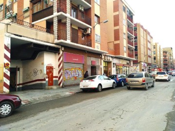Garaje en Las Fuentes - Cartuja Baja