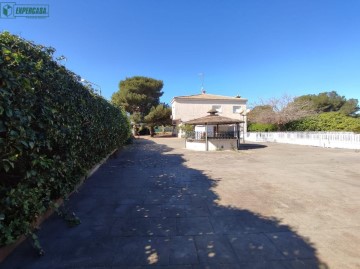 Casa o chalet 7 Habitaciones en Camì Paterna-Lloma del Calderer