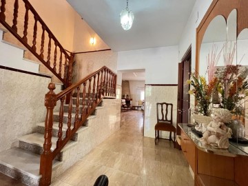 House 6 Bedrooms in San Isidro