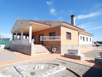 Casa o chalet 4 Habitaciones en Zona Pueblo