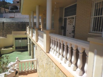 House 9 Bedrooms in Zona Centro