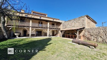 Maison 8 Chambres à Perafita