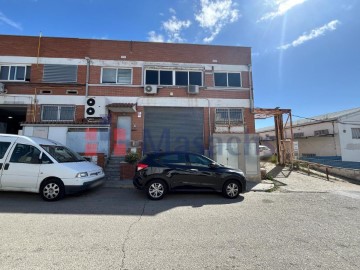 Industrial building / warehouse in Can Fatjó