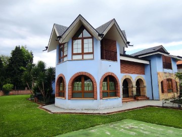 Casa o chalet 4 Habitaciones en Maoño