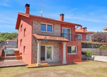 Casa o chalet 4 Habitaciones en A Zapateira