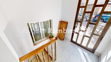 House 5 Bedrooms in Piera