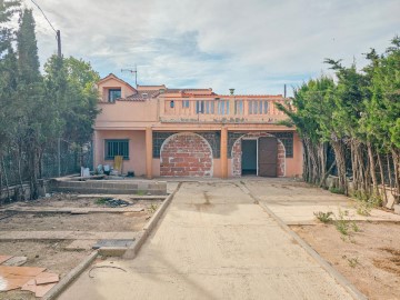 Casa o chalet 6 Habitaciones en Casetas - Garrapinillos - Monzalbarba