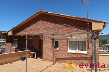 House 5 Bedrooms in Els Pinars