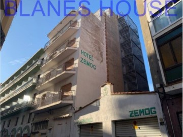 Edificio en Casc Antic