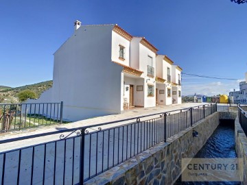 Casa o chalet 3 Habitaciones en Cuevas del Becerro