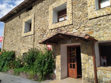 House 10 Bedrooms in Ugao-Miraballes