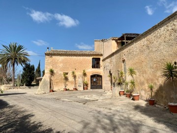 Country homes 12 Bedrooms in Son Valls