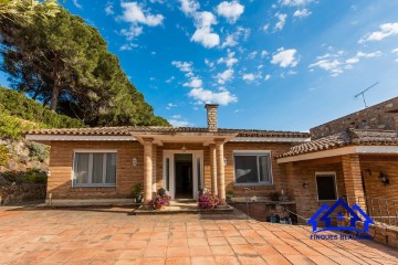 House 8 Bedrooms in Vallvidrera