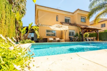 House 5 Bedrooms in La Cañada