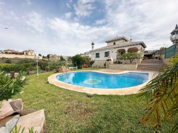 Casa o chalet 4 Habitaciones en Viña Málaga