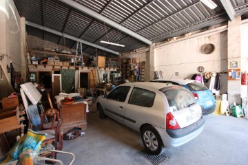Garage in Castell de Castells