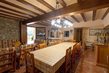 Country homes 5 Bedrooms in Valls