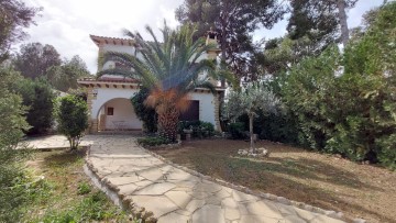 House 5 Bedrooms in Zona Residencial Boscos