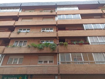 Piso 2 Habitaciones en La Victoria - El Cabildo