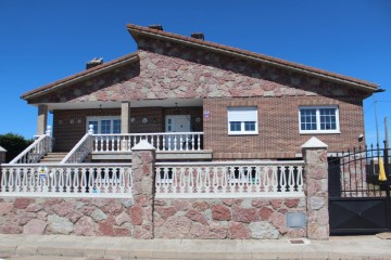 Casa o chalet 5 Habitaciones en Villar del Yermo